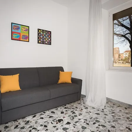 Flats4rent Civico 5 Verona
